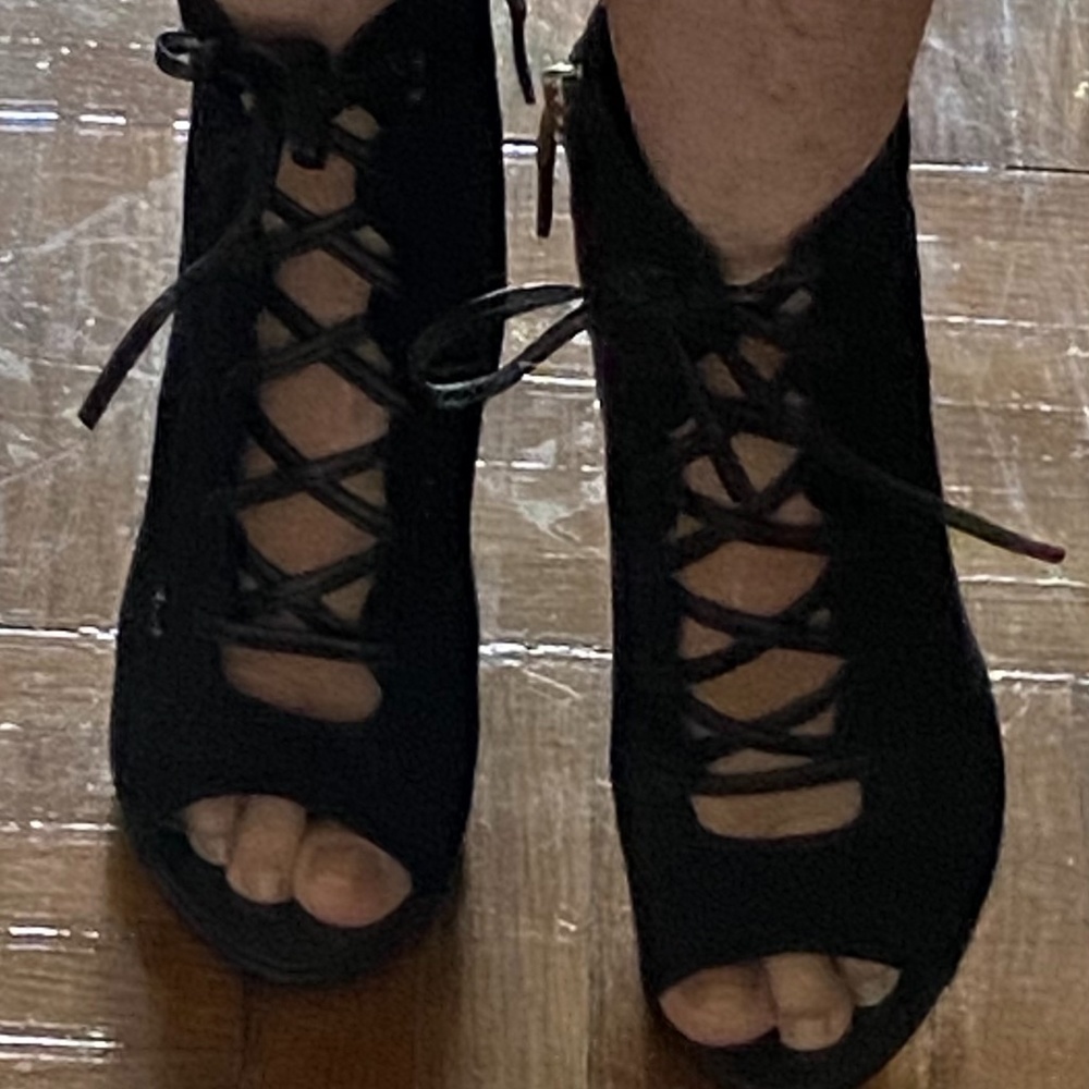 Very cute and sexy Heels